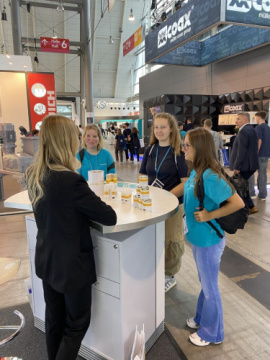 Girl power in the metalworking industry!